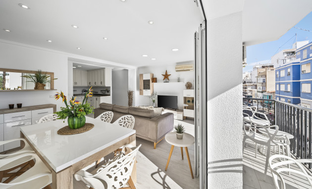 Herverkoop - Apartment - Torrevieja - Puerto