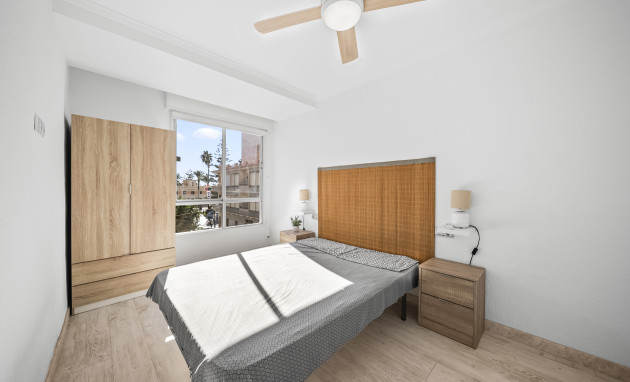 Herverkoop - Apartment - Torrevieja - Puerto