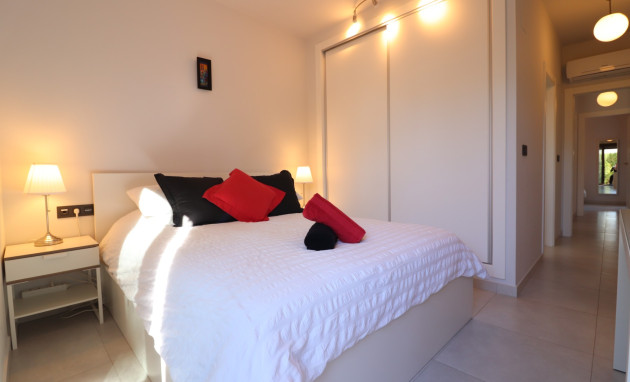 Herverkoop - Apartment - Algorfa - La Finca Golf Resort