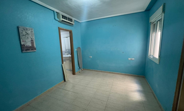 Revente - Apartment - Torrevieja - Estacion de autobuses