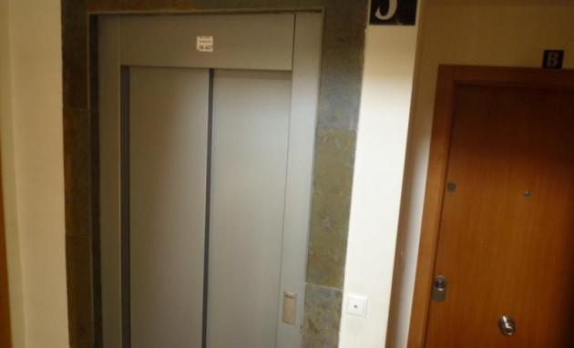 Resale - Apartment - Torrevieja - torrevieja