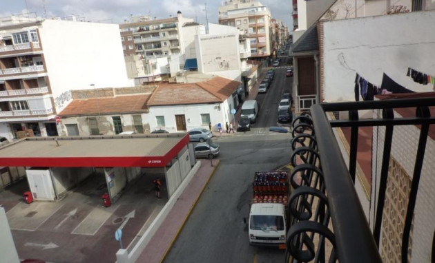 Resale - Apartment - Torrevieja - torrevieja