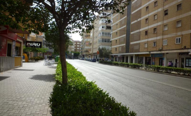 Resale - Apartment - Torrevieja - torrevieja