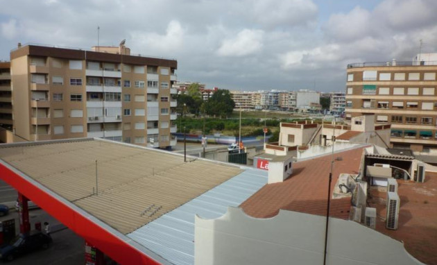 Resale - Apartment - Torrevieja - torrevieja