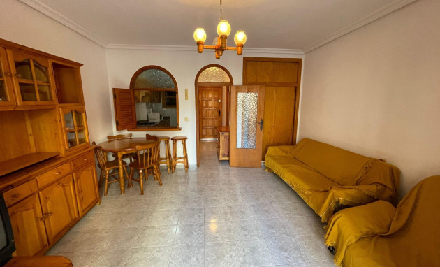 Herverkoop - Studio - Torrevieja - Estacion de autobuses