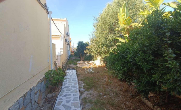 Herverkoop - Bungalow - Gelijkvloers - Orihuela Costa - Los Almendros-La Florida