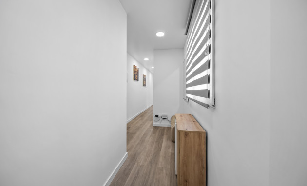 Herverkoop - Apartment - Torrevieja - Centro