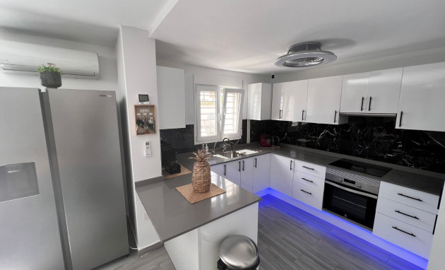 Herverkoop - Finca Country Property - Elche Pedanías - La Marina