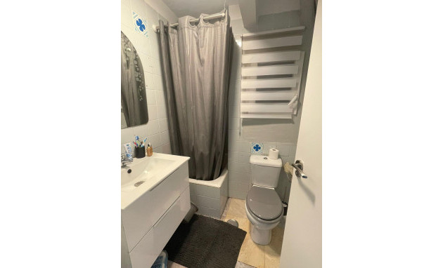 Revente - Apartment - Alicante - Virgen del Remedio-Parque lo Morant