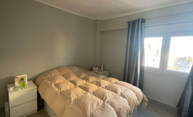 Revente - Apartment - Alicante - Virgen del Remedio-Parque lo Morant