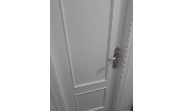 Revente - Attique - Torrevieja - Estacion de autobuses