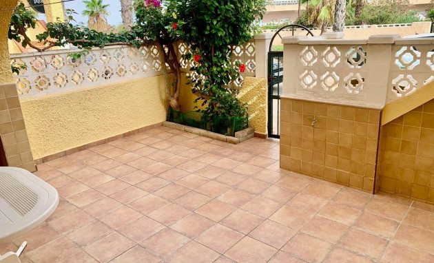 Herverkoop - Bungalow - Gelijkvloers - Torrevieja - La Mata