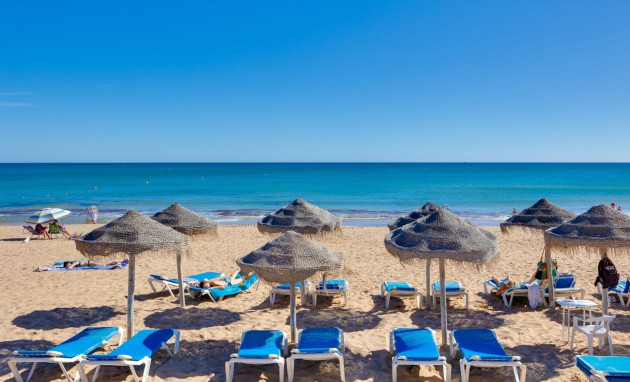 Herverkoop - Bungalow - Gelijkvloers - Torrevieja - La Mata