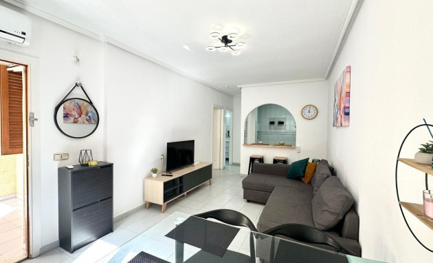 Herverkoop - Apartment - Torrevieja - Acequion