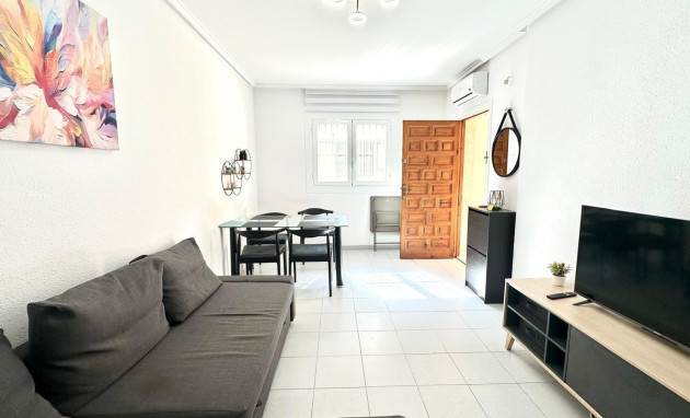 Herverkoop - Apartment - Torrevieja - Acequion