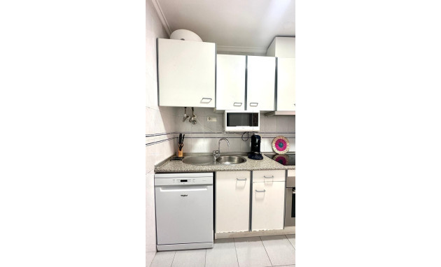 Herverkoop - Apartment - Torrevieja - Acequion