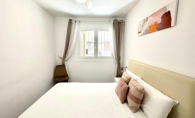 Herverkoop - Apartment - Torrevieja - Acequion