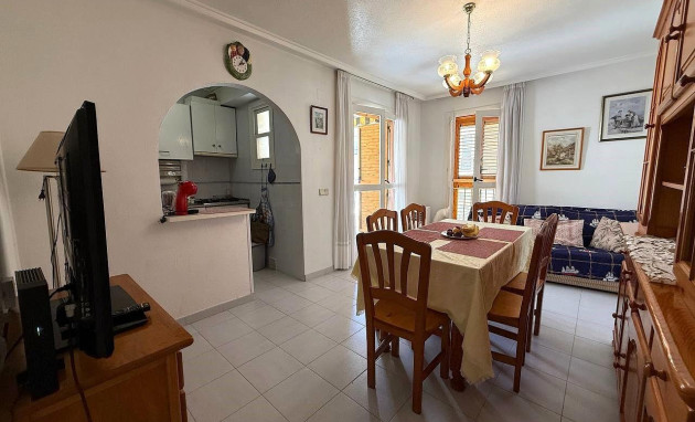 Herverkoop - Flat - Torrevieja - Acequion