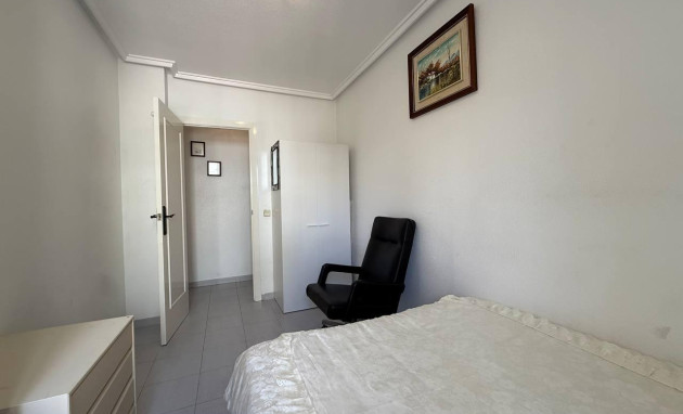 Herverkoop - Flat - Torrevieja - Acequion