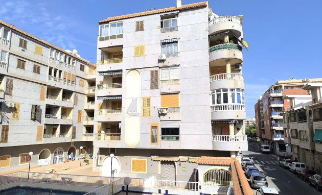 Herverkoop - Flat - Torrevieja - Acequion