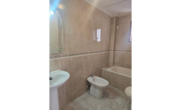 Herverkoop - Appartement - Gelijkvloers - Daya Vieja - Costa Blanca