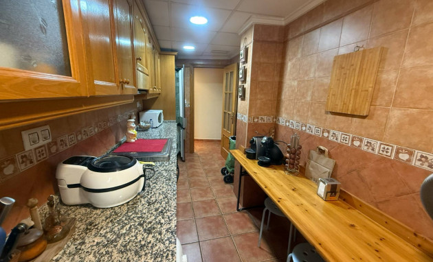 Revente - Apartment - Daya Nueva