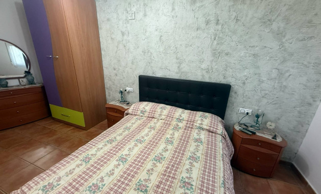 Revente - Apartment - Daya Nueva