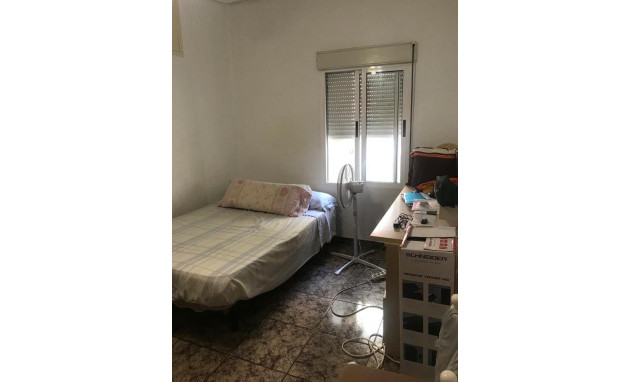 Resale - Apartment - Almoradí