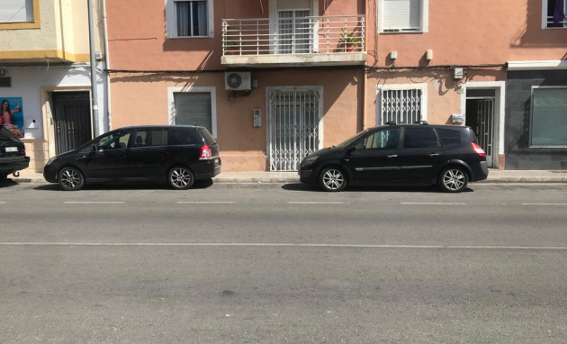 Resale - Apartment - Almoradí