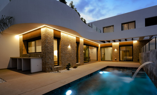 Nouvelle construction - Detached House / Villa - Almoradí