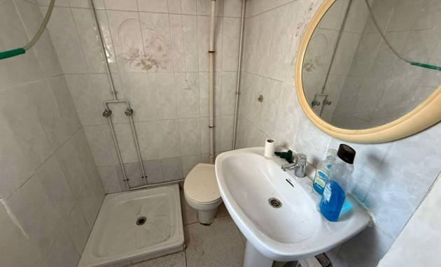 Revente - Business - Almoradí