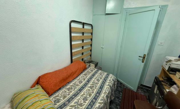 Revente - Business - Almoradí