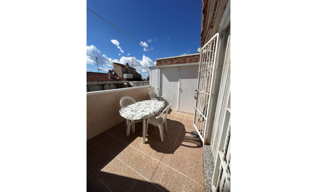 Herverkoop - Apartment - Torrevieja - Playa del Cura
