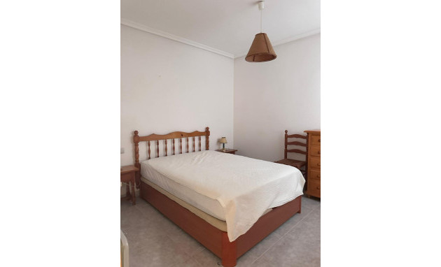 Herverkoop - Apartment - Torrevieja - Playa del Cura