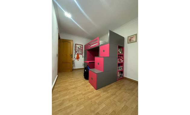 Herverkoop - Apartment - Torrevieja - Centro