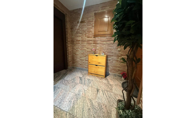 Herverkoop - Apartment - Torrevieja - Centro