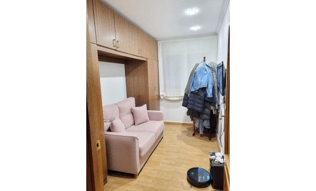 Herverkoop - Apartment - Torrevieja - Centro