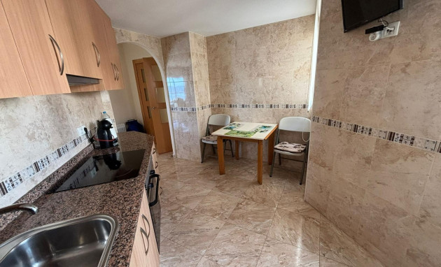 Herverkoop - Apartment - Torrevieja - Playa de los locos