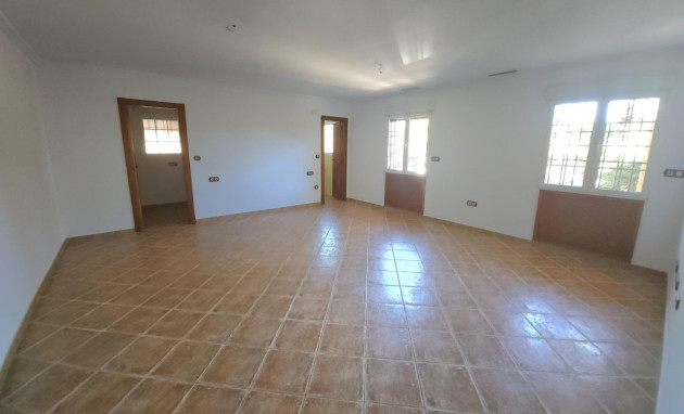 Revente - Villa with annex - Catral