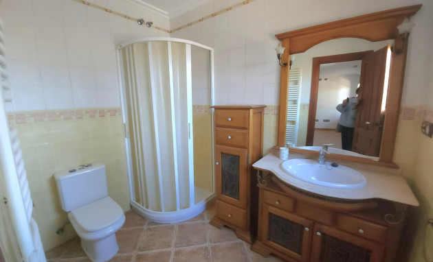 Revente - Villa with annex - Catral