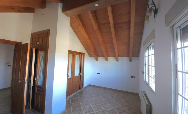 Revente - Villa with annex - Catral