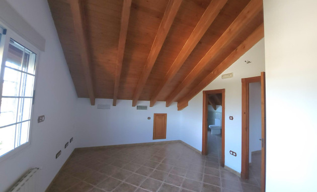 Revente - Villa with annex - Catral