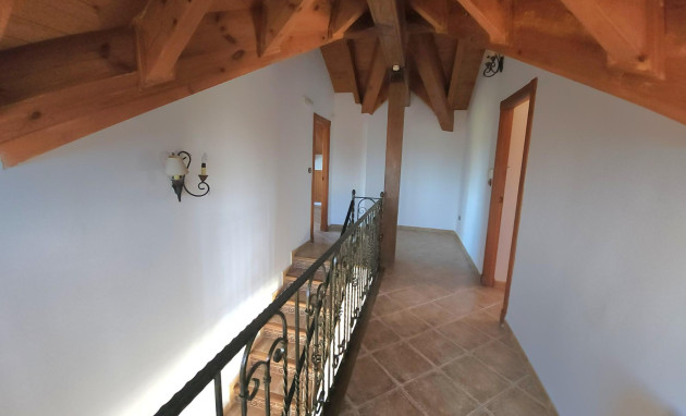 Revente - Villa with annex - Catral