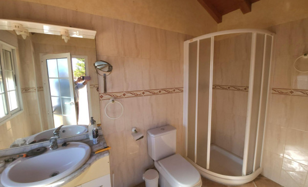 Revente - Villa with annex - Catral