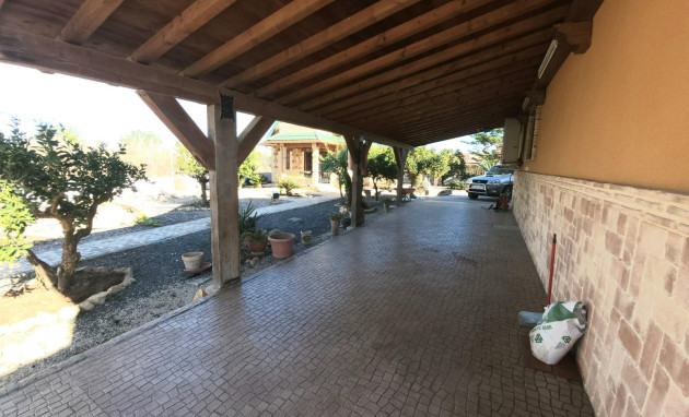 Revente - Villa with annex - Catral