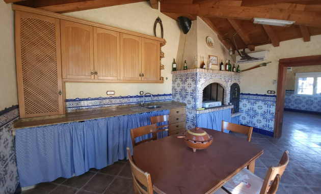 Revente - Villa with annex - Catral