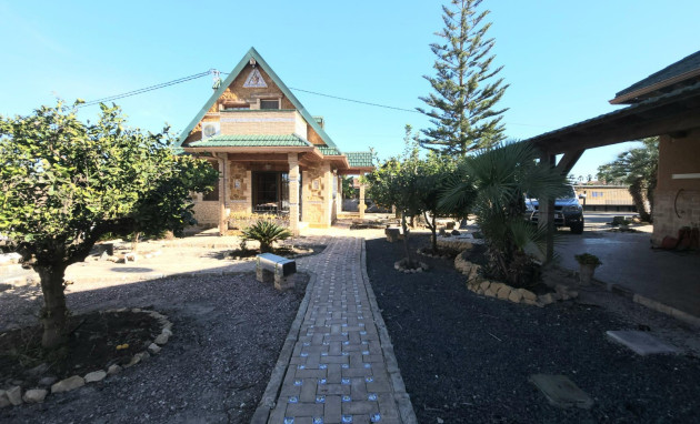 Revente - Villa with annex - Catral