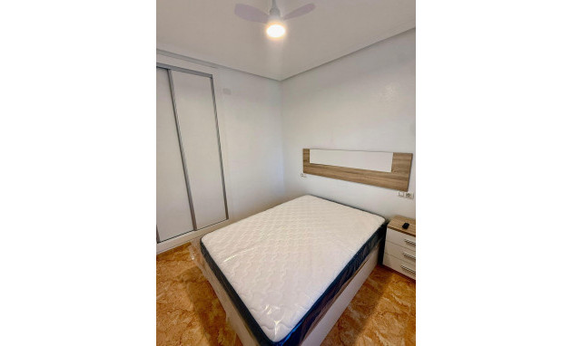 Herverkoop - Apartment - Torrevieja - Playa de los locos