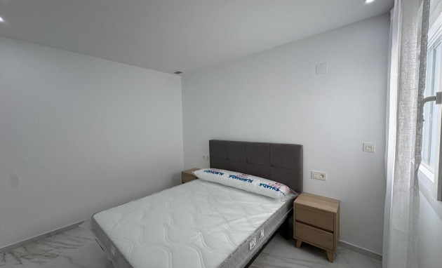 Herverkoop - Apartment - Torrevieja - Centro