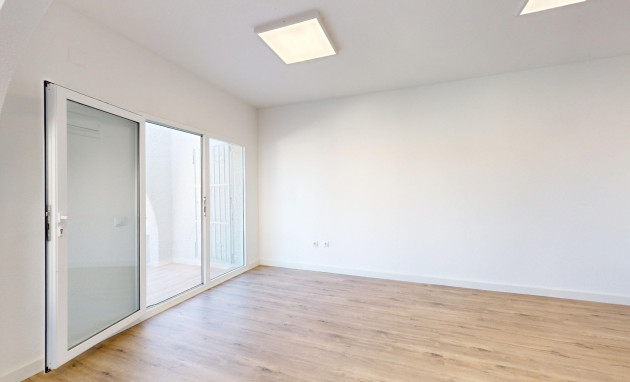 Resale - Bungalow - Groundfloor - Orihuela Costa - Villamartin